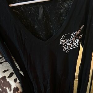 Chic Black V-Neck Long Sleeve Top